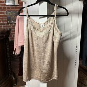 EUC Cabi All-Purpose Cami XL